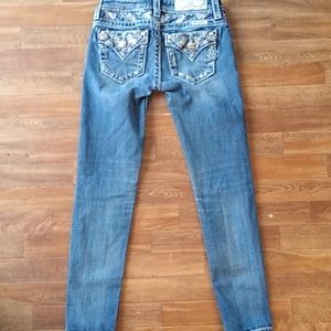 Girls Miss Me jeans